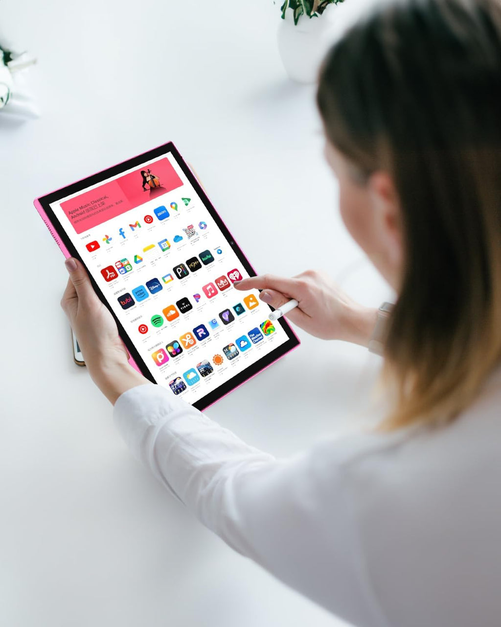10 Inch Android Tablet with 32GB ROM 2GB RAM C188