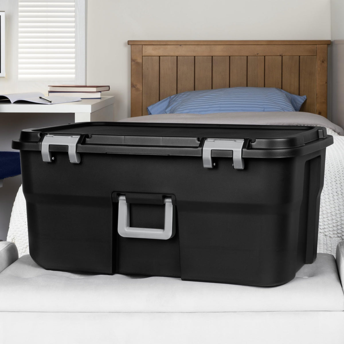Black 22 Gallon Wheeled Plastic Storage Trunk C307